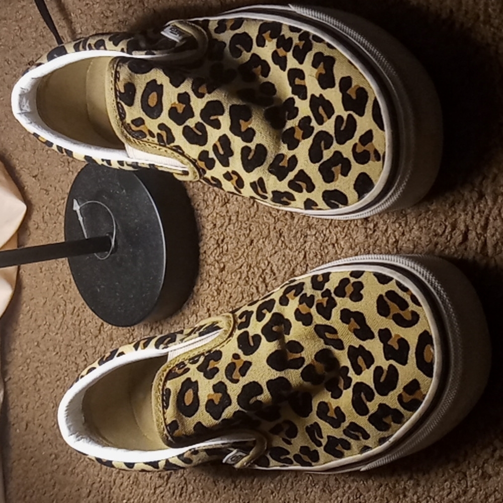 Vans Cheetah print